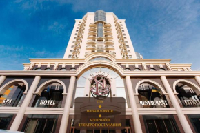 Ark Palace Hotel & SPA